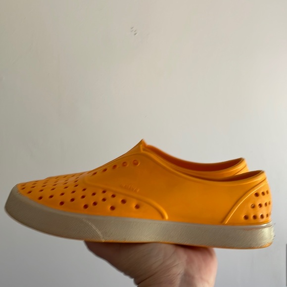 Native orange water slip on shoes - Picture 1 of 10